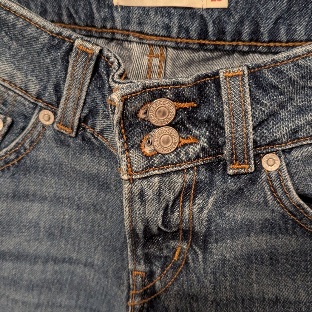 Levi's low loose jeans Women's Medium Blue wash - Picture 3 of 5